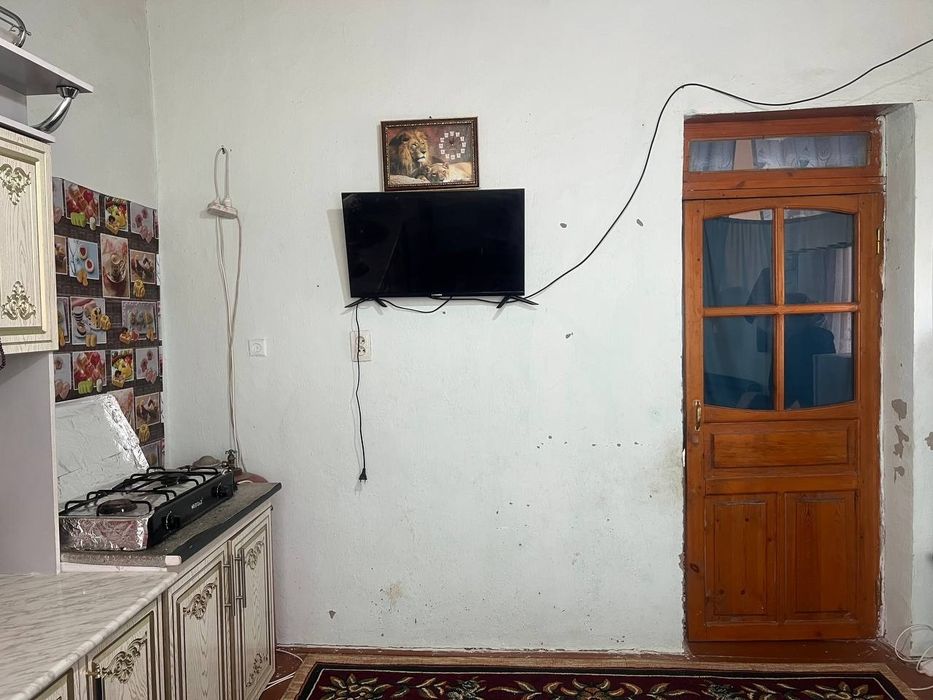 Tayyor uy joy sotiladi jixoz-ar bilan yashash uchun tayyor