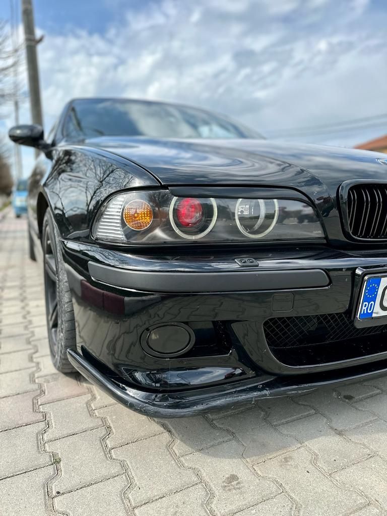 BMW E39 523i 1997