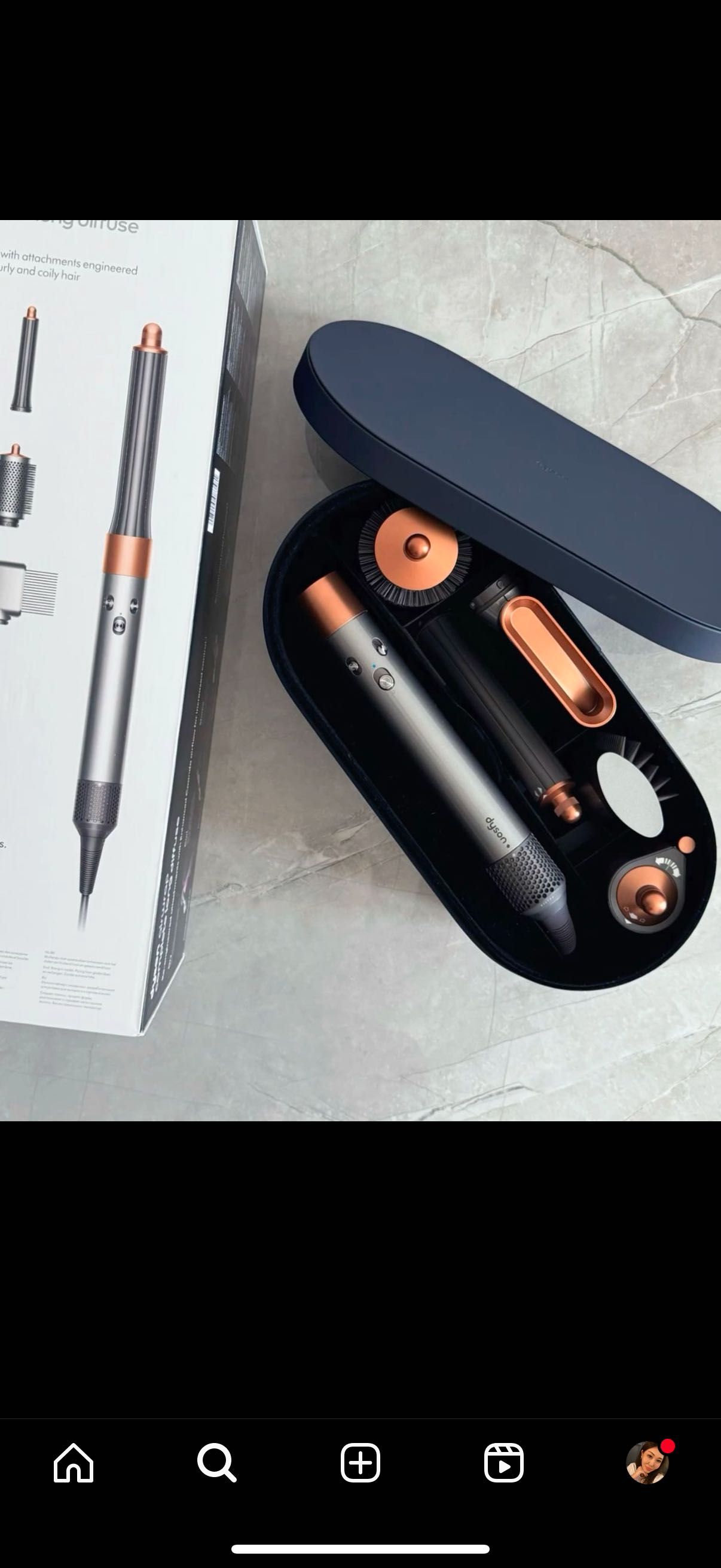 Dyson stailer ( серый цвет) идеальном состоянии