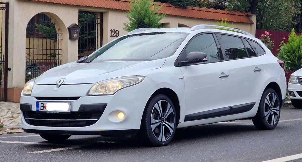Renault Megane 3 BOSE * 11.2011 * 1.9 dCi 131 CP * Euro 5 * Break *RO