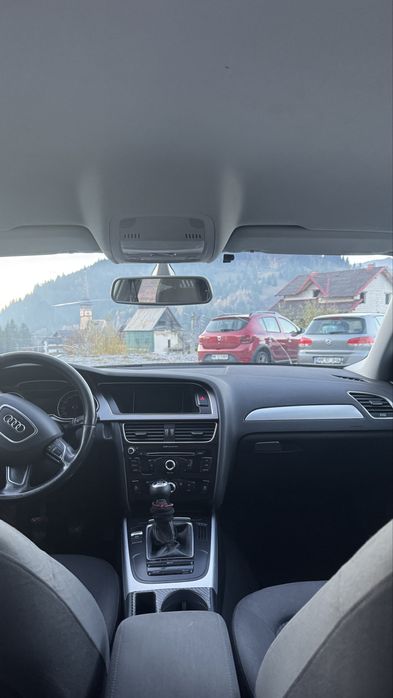 Audi A4 B8 2012 ,sau variante Q3