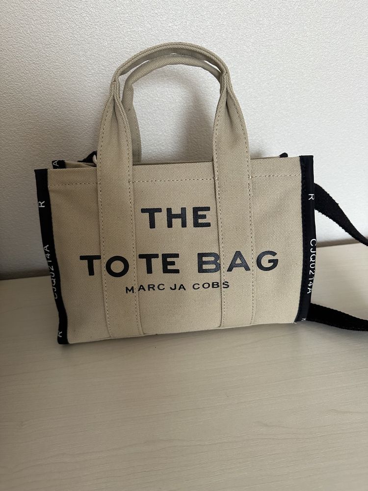 Продам новую сумку Tote mini