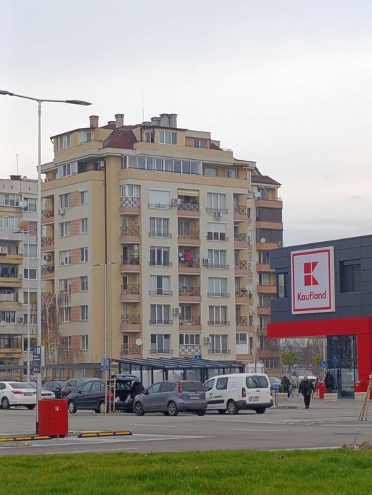 Дава се под наем Двустаен апартамент в София, Толстой - 67 кв.м за 548.25 € - Снимка #1