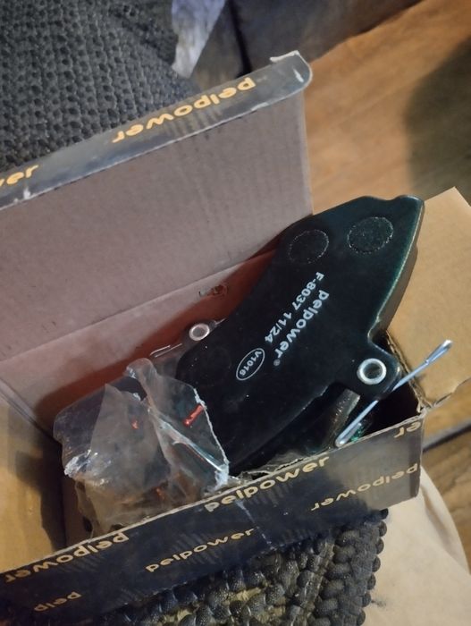 Продам колки на ауди