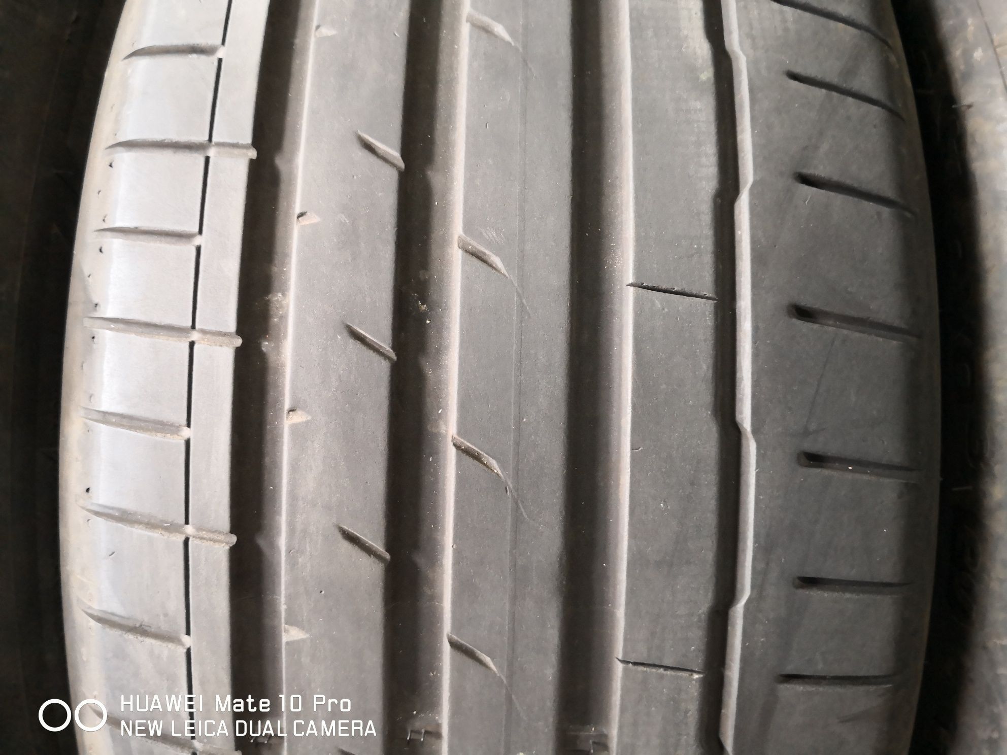 255 45 19 цола гуми като нови дот 22 hankook