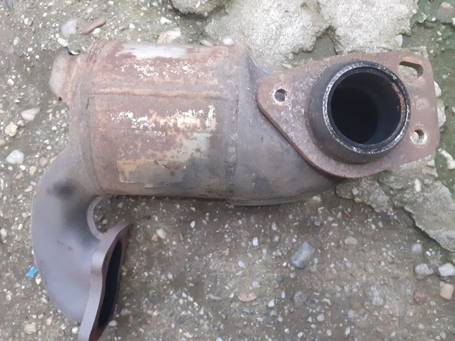 Catalizator Dacia Logan