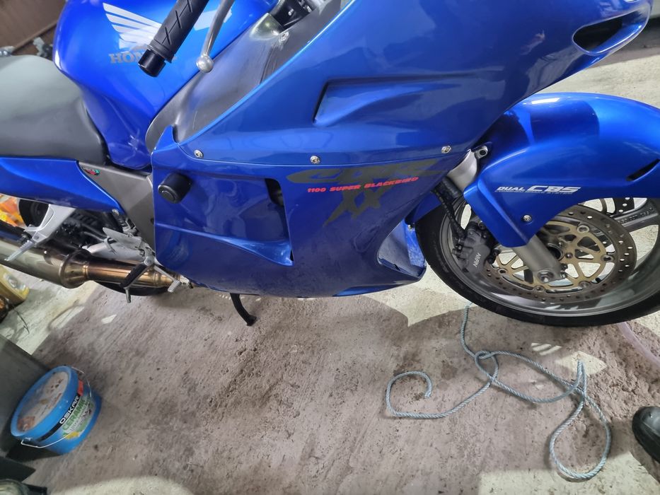 Honda CBR 1100xx blackbird