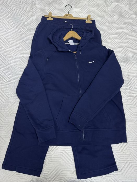 Спортивный костюм Nike