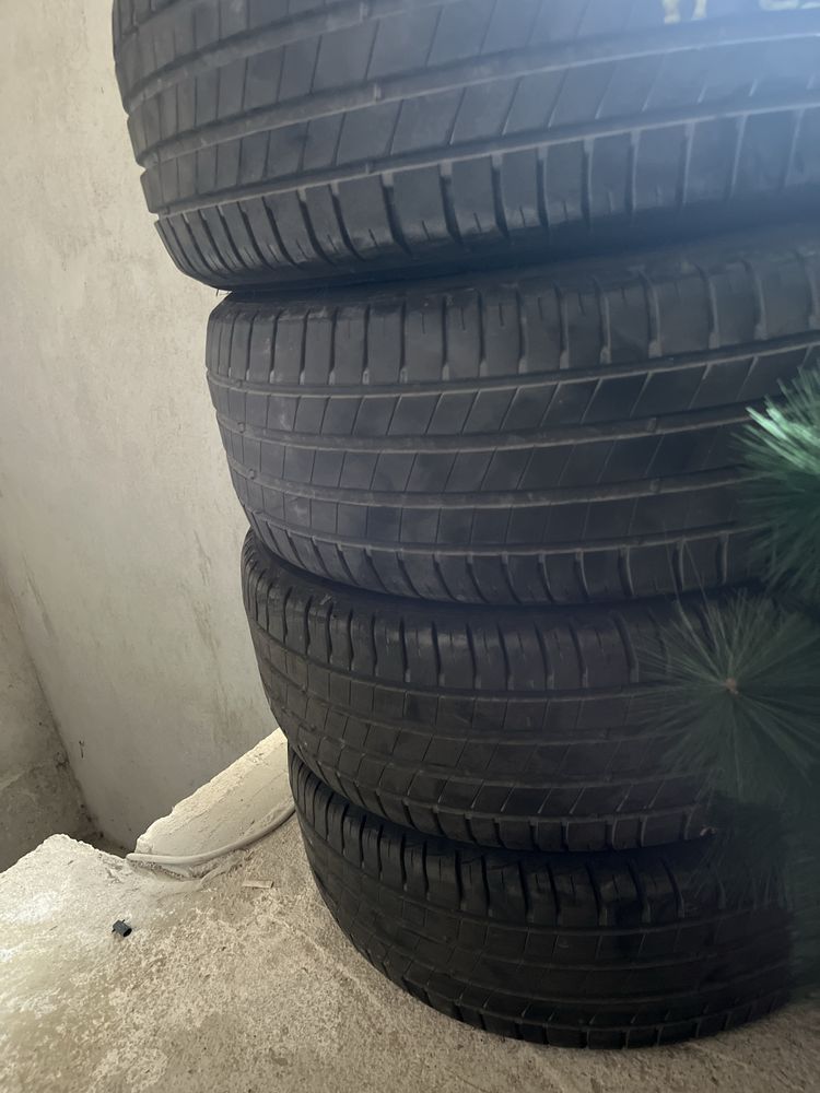Продавам летни гуми