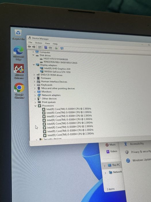 Hp Gaming• 17,3 inch• procesor i5-8300h• 16gb ram• Nvidia GTX 1050
