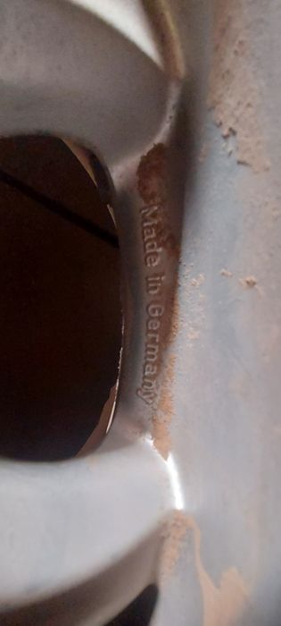 Диск с зимными шинами