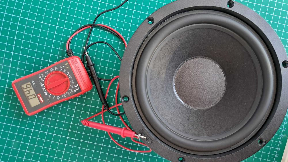 Subwoofer / difuzor Canton – stare foarte bună