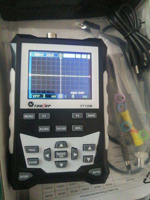 Osciloscop portabil  de 120 MHz