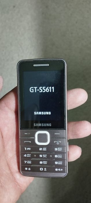 Samsung 5611 в идеальном состоянии