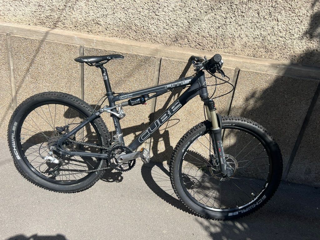 Vand Bicicleta Mountainbike Cube full suspension 26"  stare ca si noua