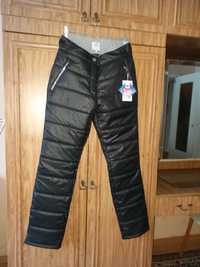 Продам брюки женские утепленные черные, р-р 46, производство Россия