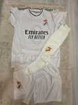 Echipament sportiv real madrid