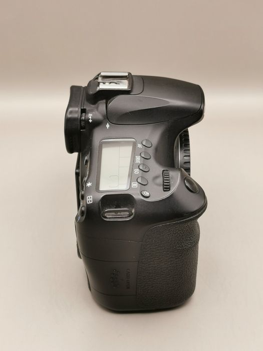 Kit foto canon 60D + obiectiv canon 18-55mm IS STM