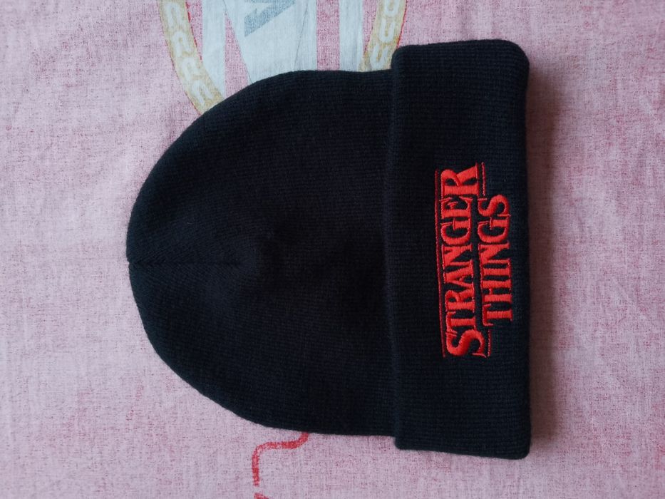 Caciula Stranger Things