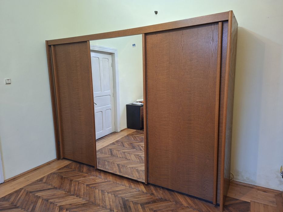 Dulap/Șifonier Masiv cu 3 Uși Glisante (Culisante) – Oglindă Mare