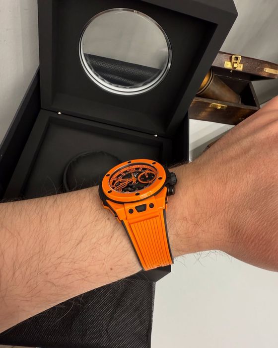 HUBLOT  Big Bang  Unico  Orange Ceramic
