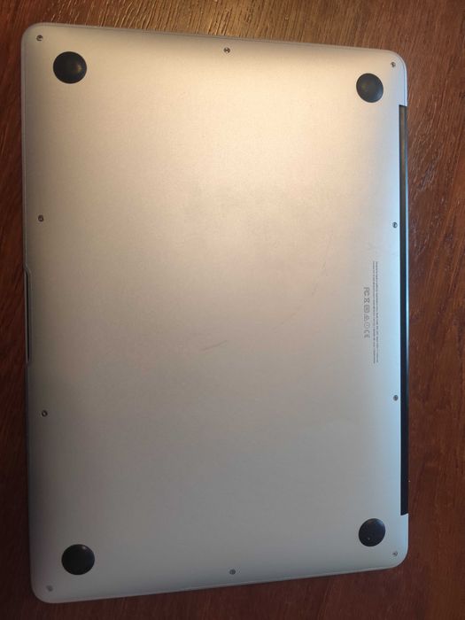 MacBook Air 13" 2015 i7 2.2GHz 8GB RAM 128Gb SSD