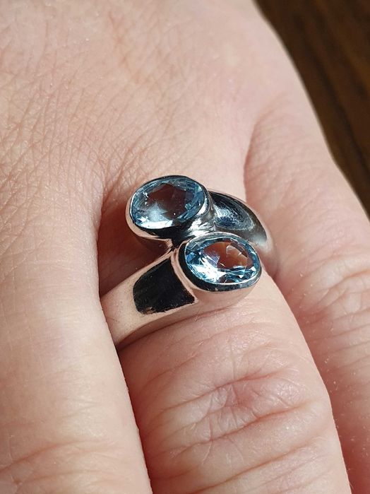 Inel unicat “You and Me” aur masiv cu aquamarin acvmarin natural