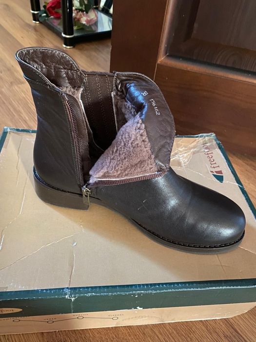 Новые натуральные женские зимние полусапожки/ботинки