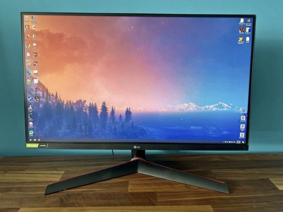 27" Gaming Monitor LG  144hz, QHD, IPS, 1ms reaction titme