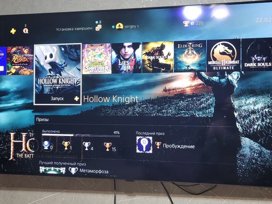 Продам пс4 слим ,2 джостика