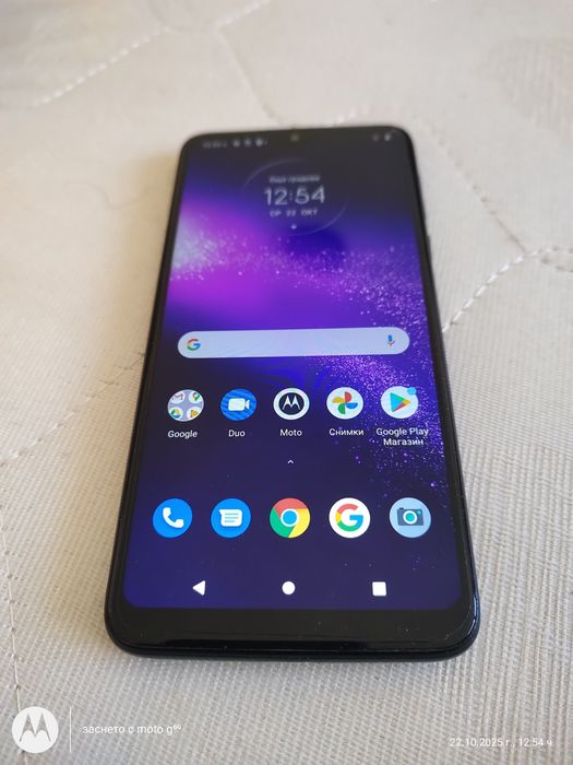 Motorola one macro  4/64гб