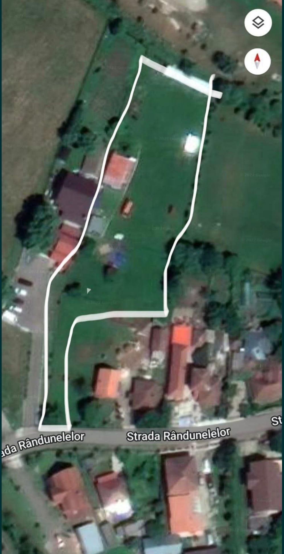 Vând teren intravilan în Poienița-Brad