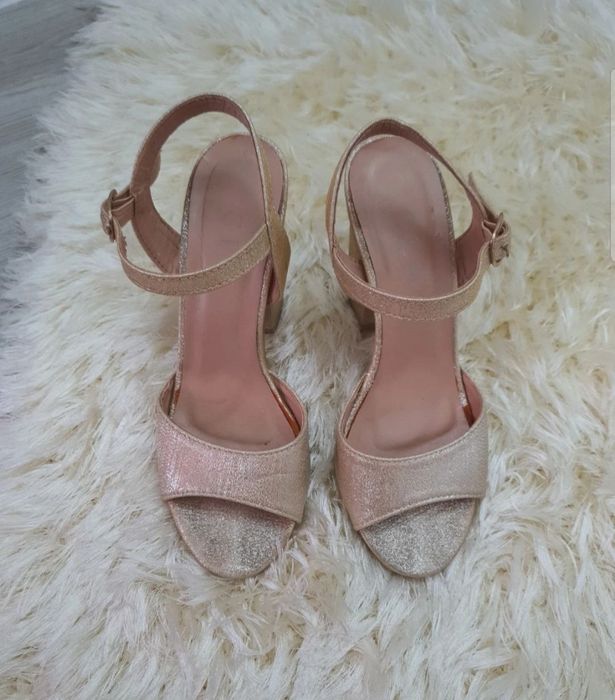 Sandale elegante nr.35