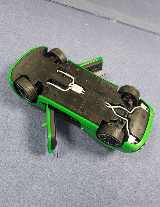 Macheta Bentley Continental-Green Apple-Norev 1/18-masinuta colectie