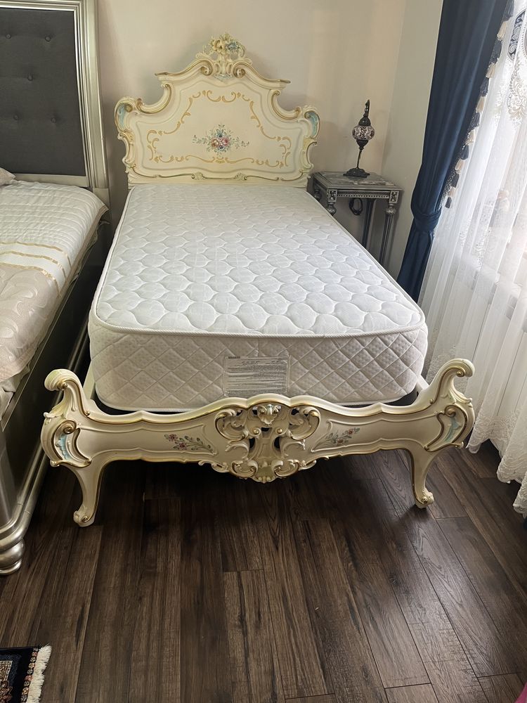 Pat stil baroc venetian (silik)(saltea Mobexpert