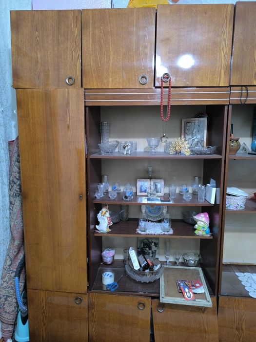 Продам два шкафа