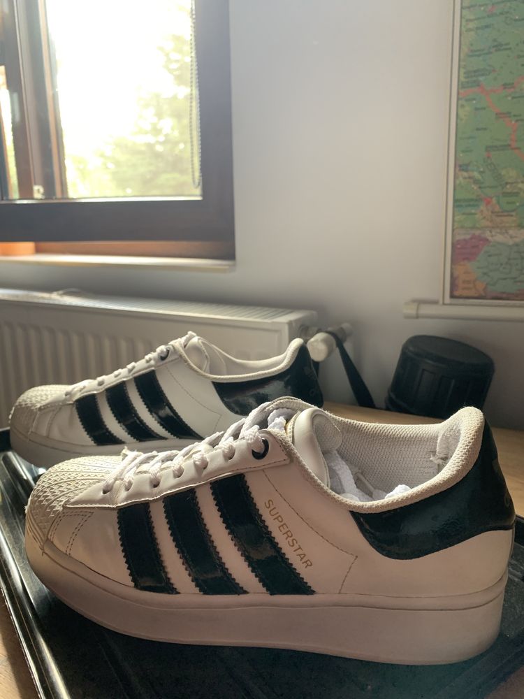 Adidas superstar