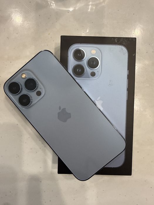 Iphone 13 pro 513GB коробка, шнур зарядки оригинал