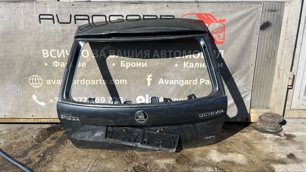 2 броя багажна врата Skoda Octavia 3 2012-