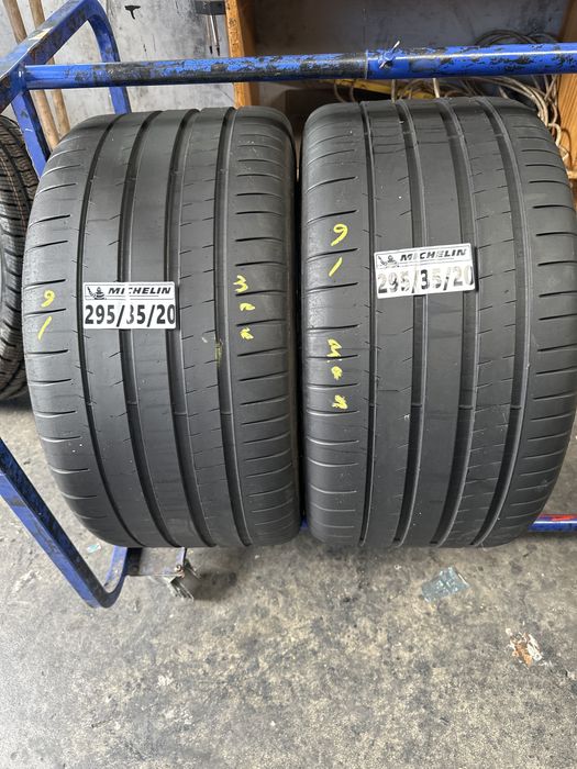 295/35/20 Michelin