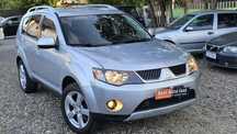 Mitshubishi Outlander 4x4 7 locuri