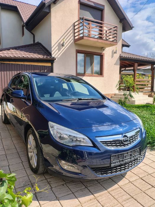 Opel Astra Masina foarte întretinuta