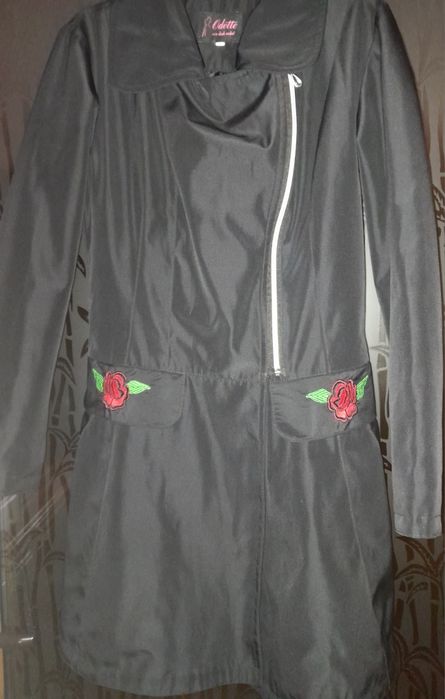 Trench mărime 36