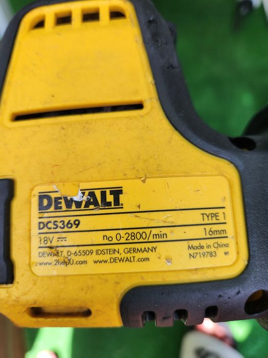 Fierastrau Sabie Dewalt DCS 369