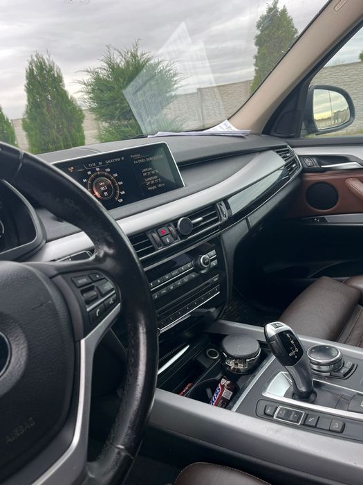 Vând X5 3.0d  x drive