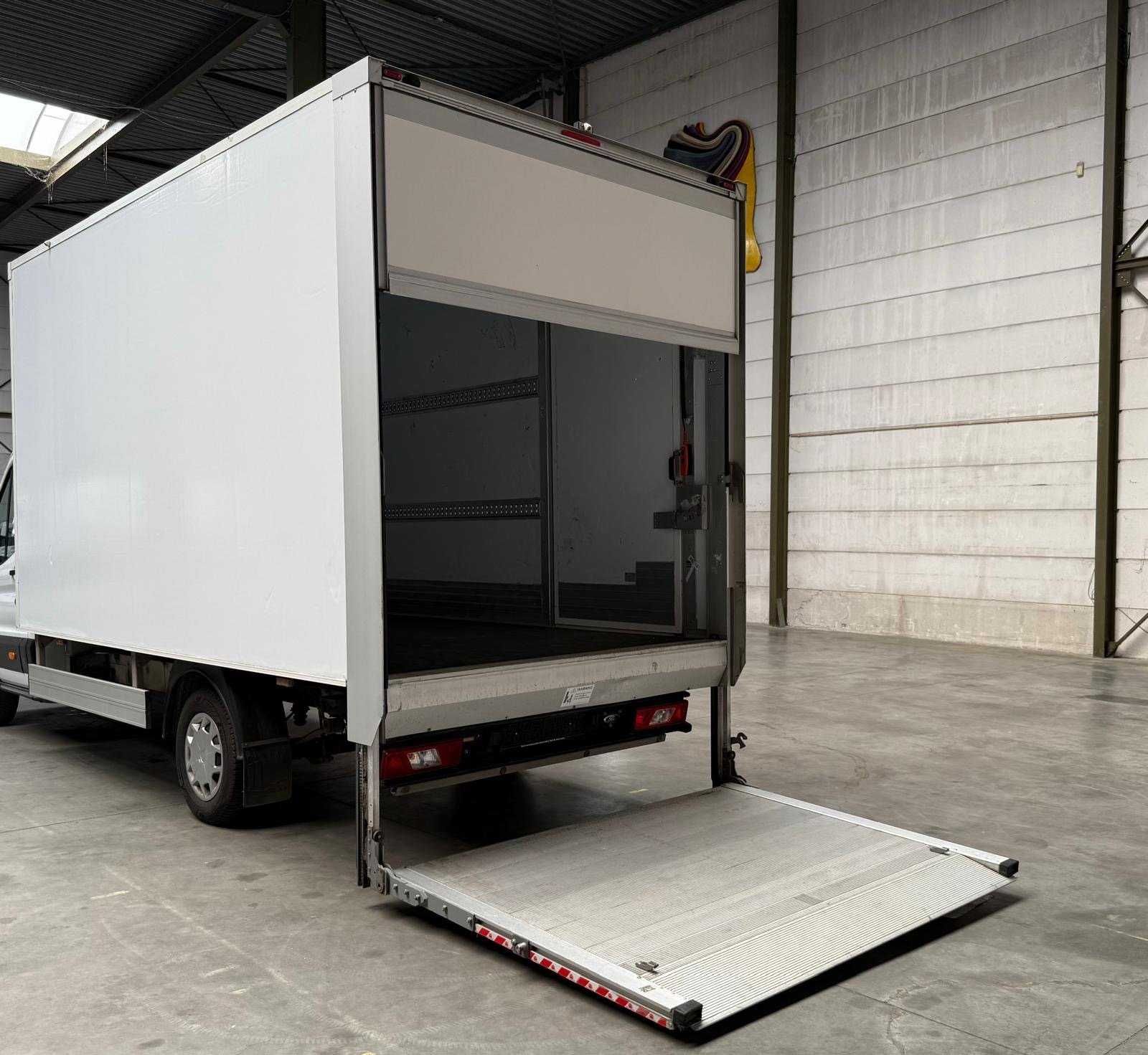 Inchiriez Ford L4 marfa cu LIFT - 600 RON/zi - categoria B