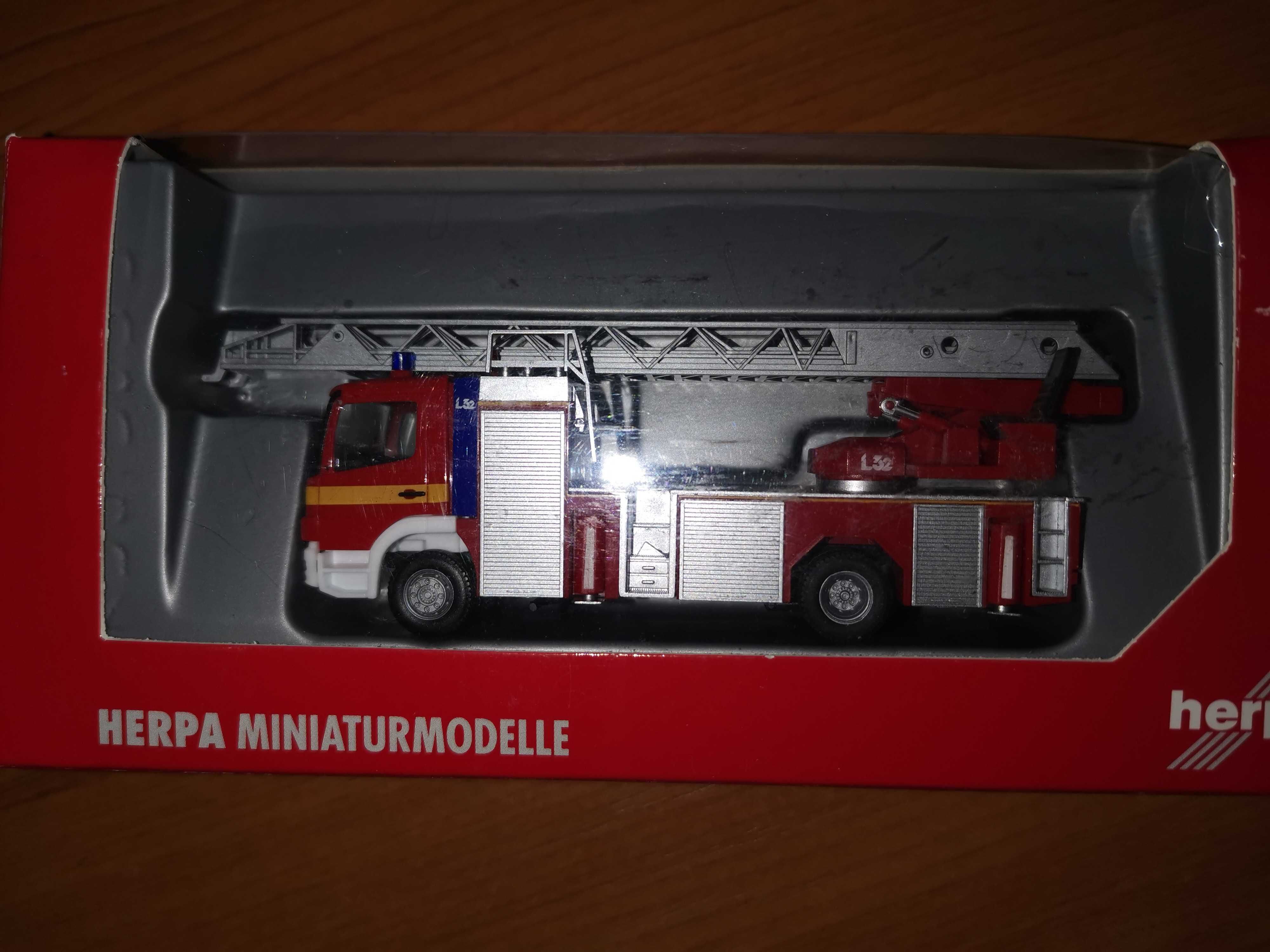 Herpa 1:87 trailere