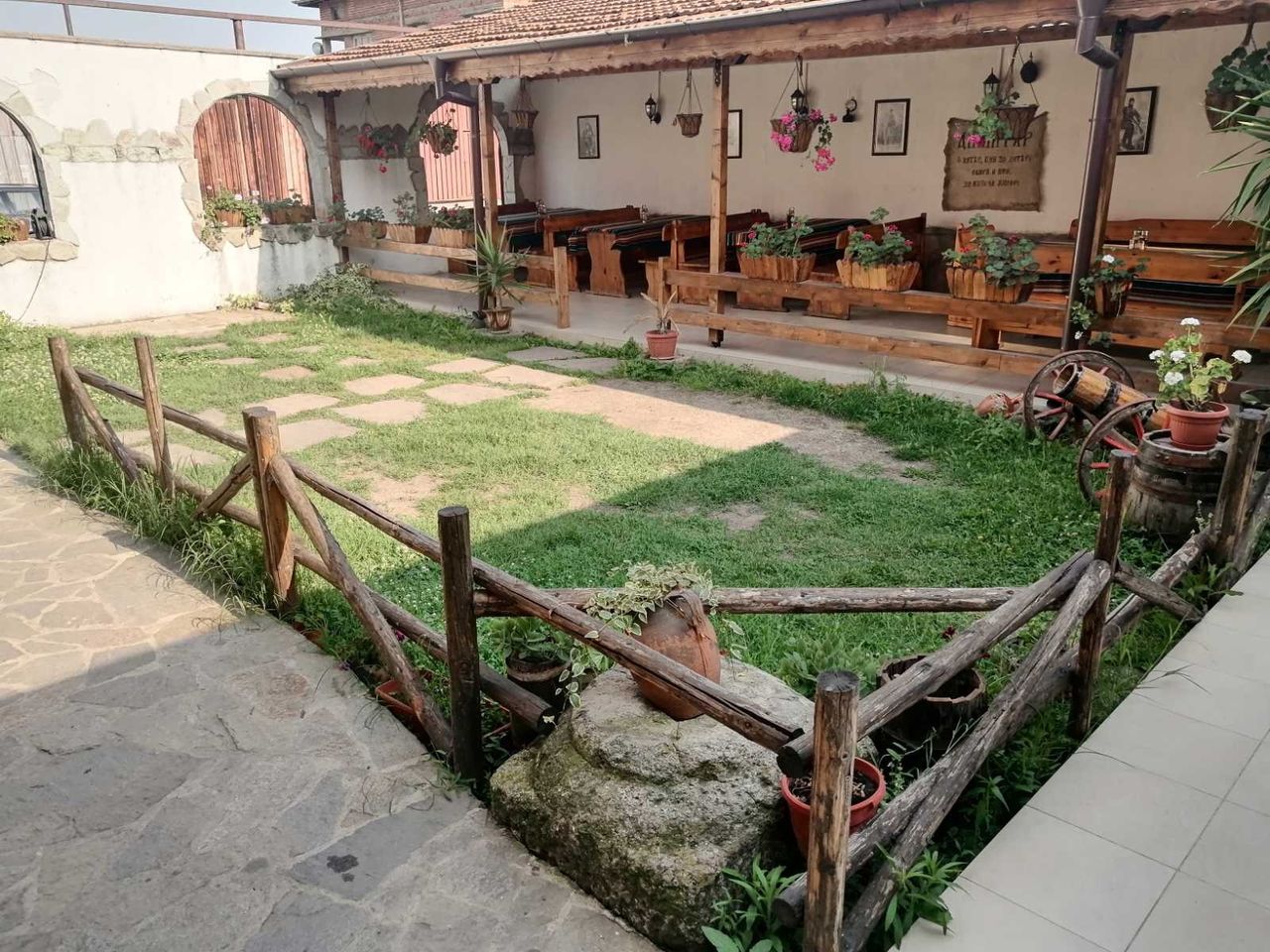 Продава се Къща в с. Узунджово, Област Хасково - 272 кв.м за 460 €/кв.м - Снимка #1