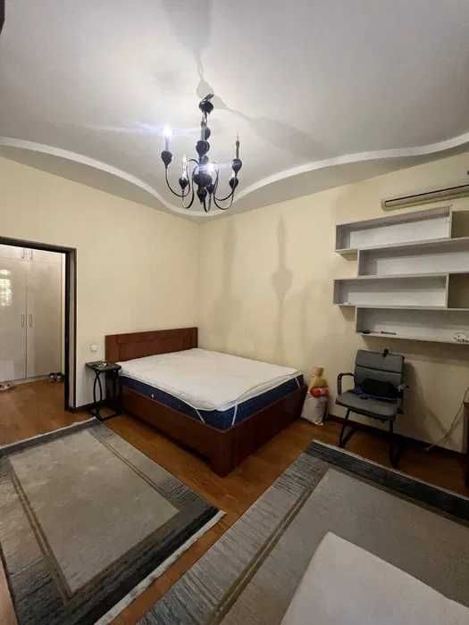 R2 Сдаётся квартира 2/2/5 на Яшнабадском р-н ор-р Кадышева!