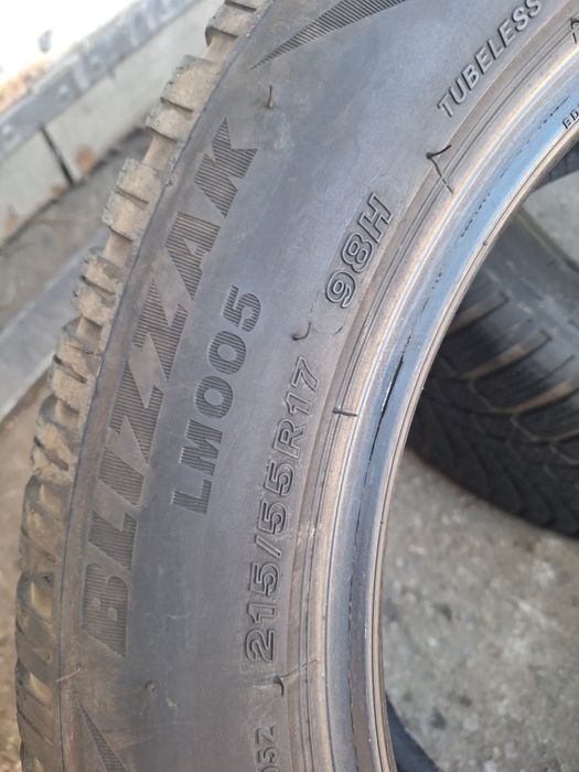 DOT 21-22! 215 55 17 Bridgestone blizzak lm005